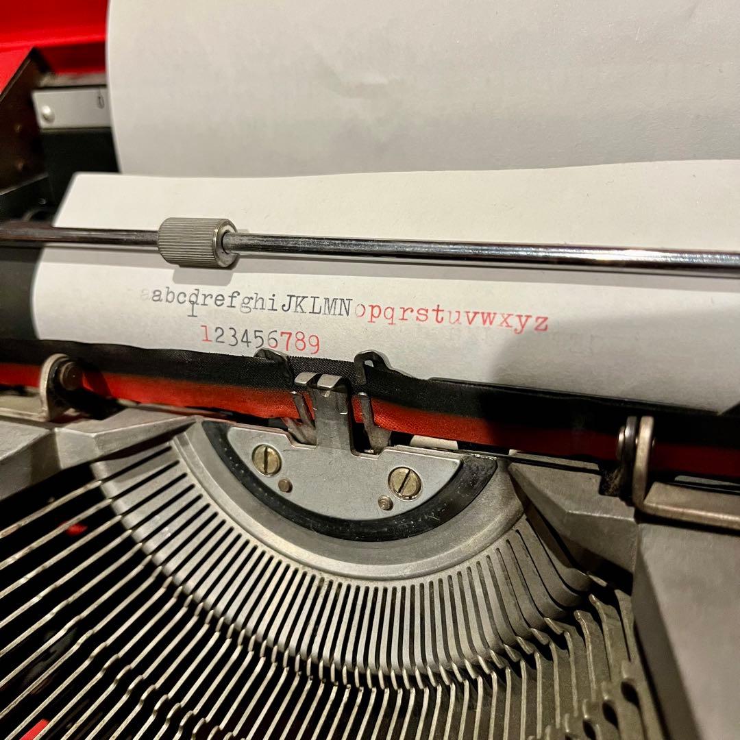 【昭和レトロ】オリベッティ タイプライター Valentine s バレンタイン