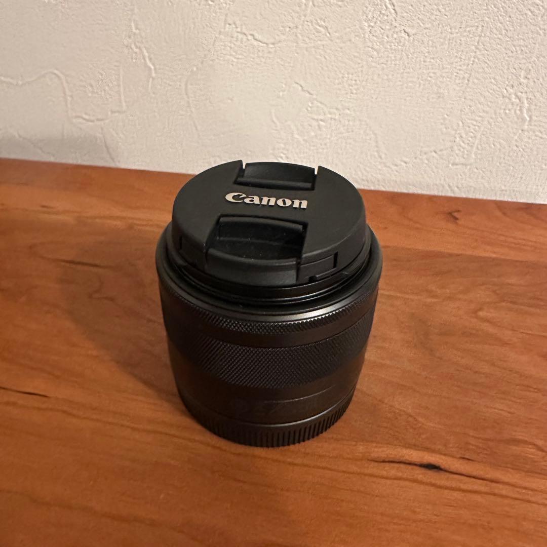 Canon EOS M10 ダブルレンズセット ミラーレス　カメラ　美品