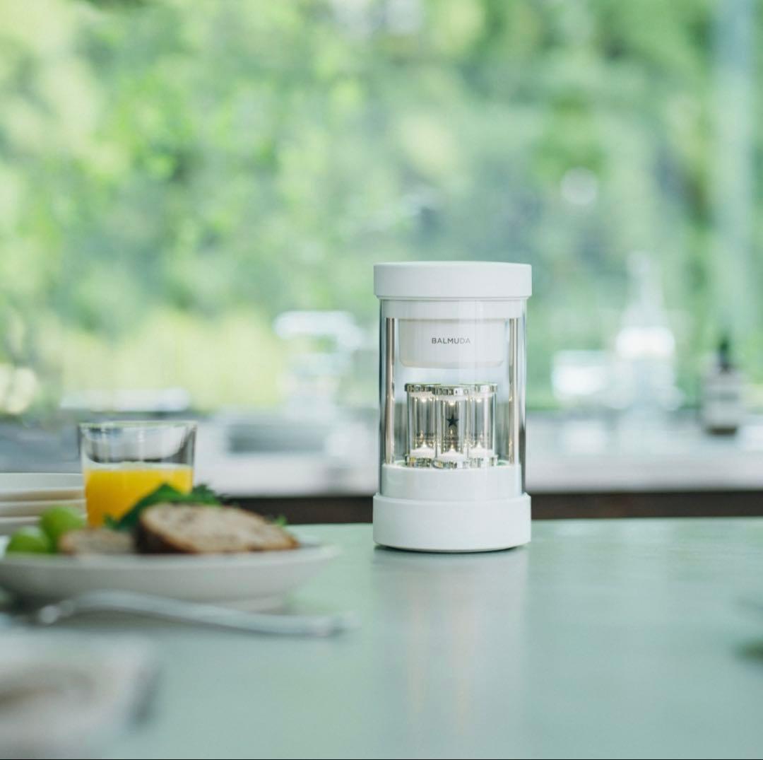 BALMUDA The Speaker M01A-WH ホワイト