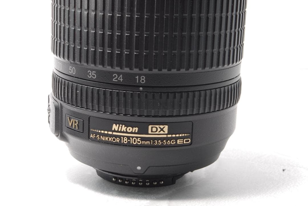 Nikon AF-S18-105mm f/3.5-5.6G ED VR 【美品】