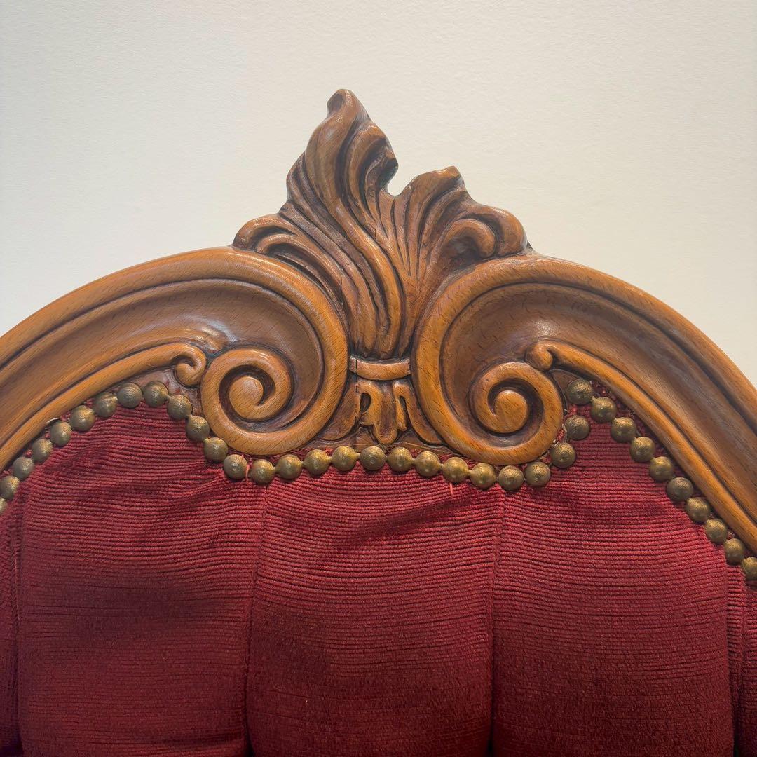 ビクトリアンスタイル ワインレッド　猫足ソファー　アンティーク