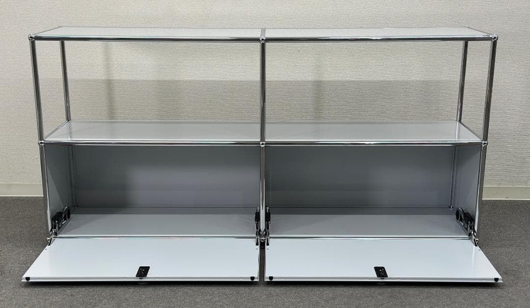 再入荷！正規品！ほぼ未使用品■USMハラー■キャビネット　2列2段　ライトグレー