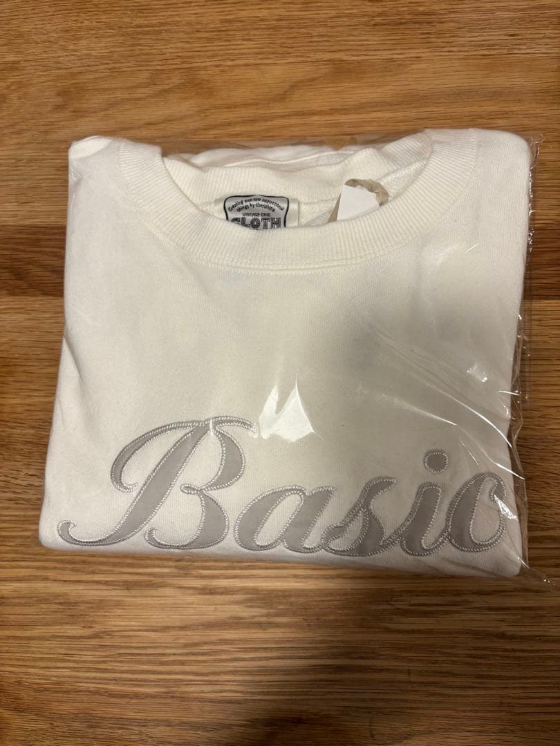 最終値下げ　新品・タグ付き クロス&クロス Basicアップリケ刺繍トレーナー