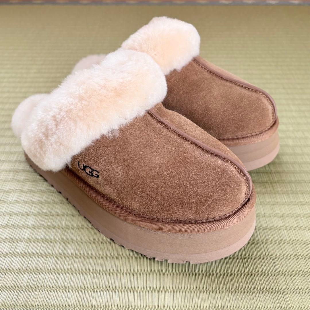 【新品】UGG アグ ディスケット チェスナット 23cm