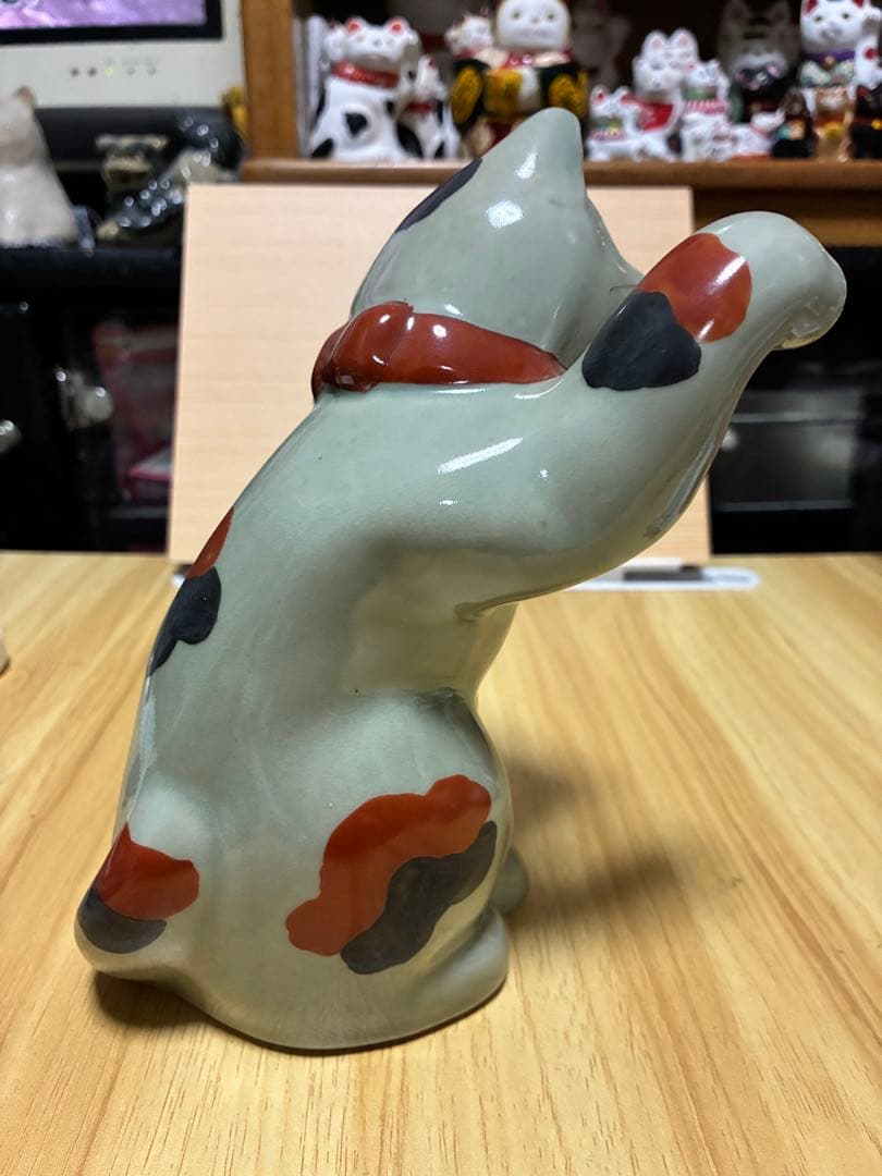 有田焼　招き猫　円左エ門窯