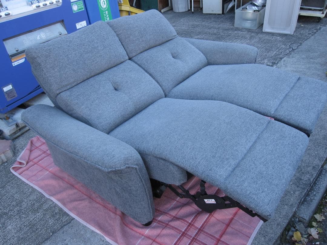 名古屋市等送料無料★ニトリ 2人掛け電動布張りリクライニングソファ Nピュール