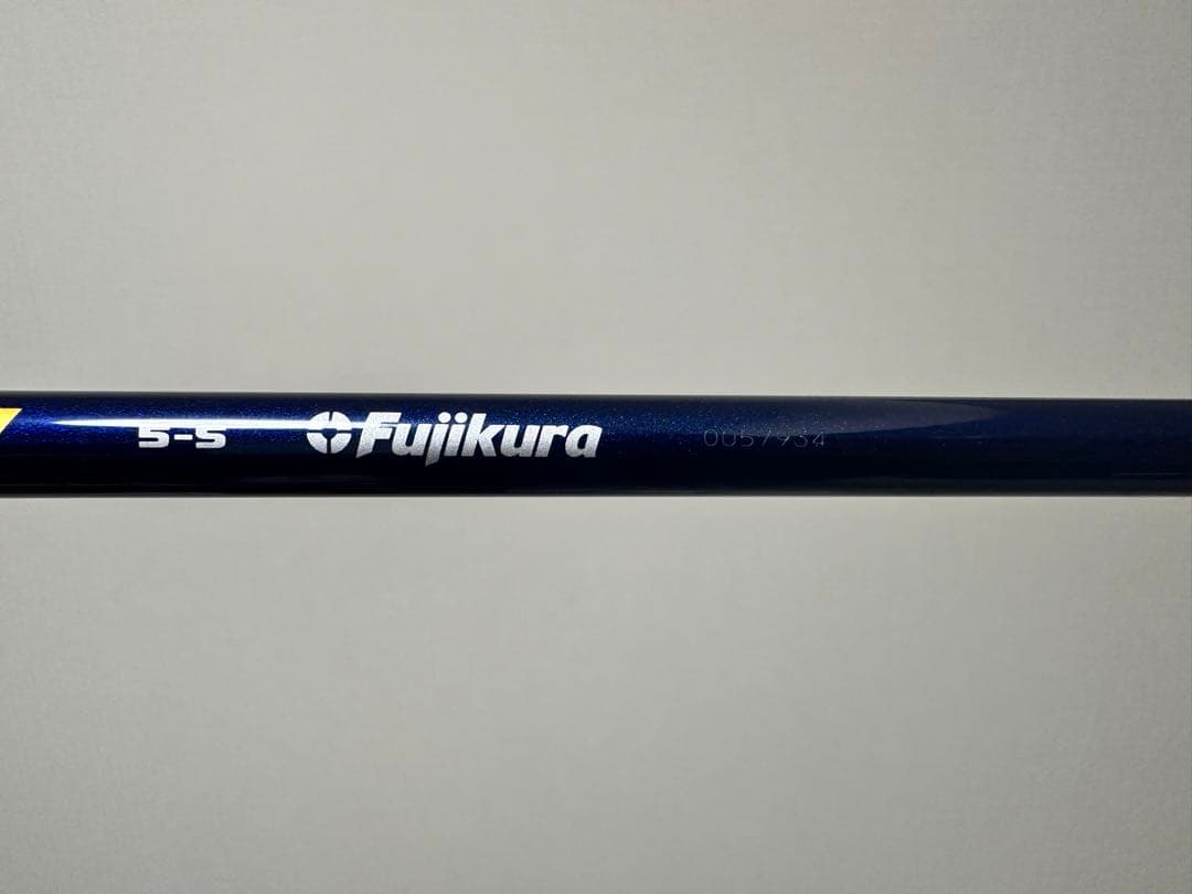 【1月25日迄】ベンタスtrブルー 5s キャロウェイスリーブ付き