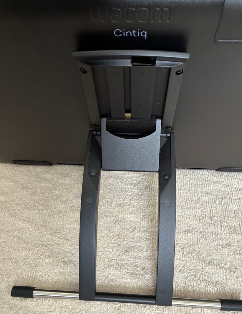 2024年購入Wacom Cintiq22液晶タブレット 21.5型 ほぼ未使用