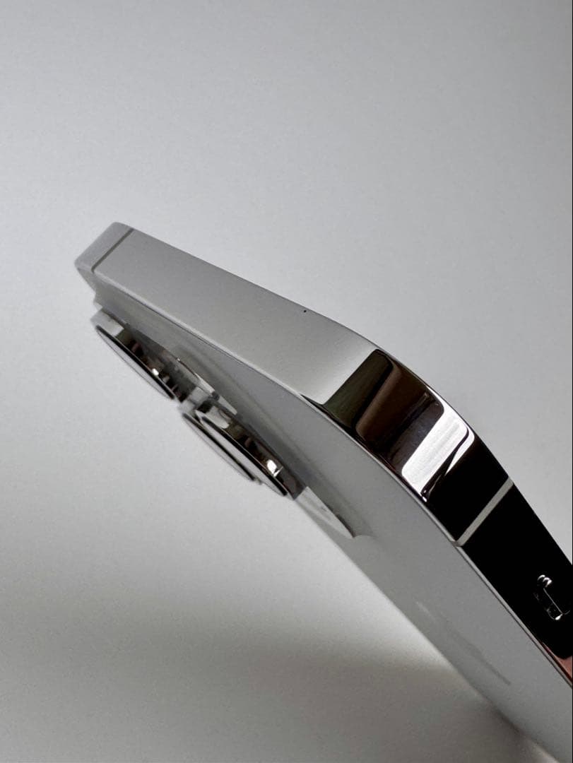 【超美品】Apple iPhone 14 Pro 1TB シルバー 本体