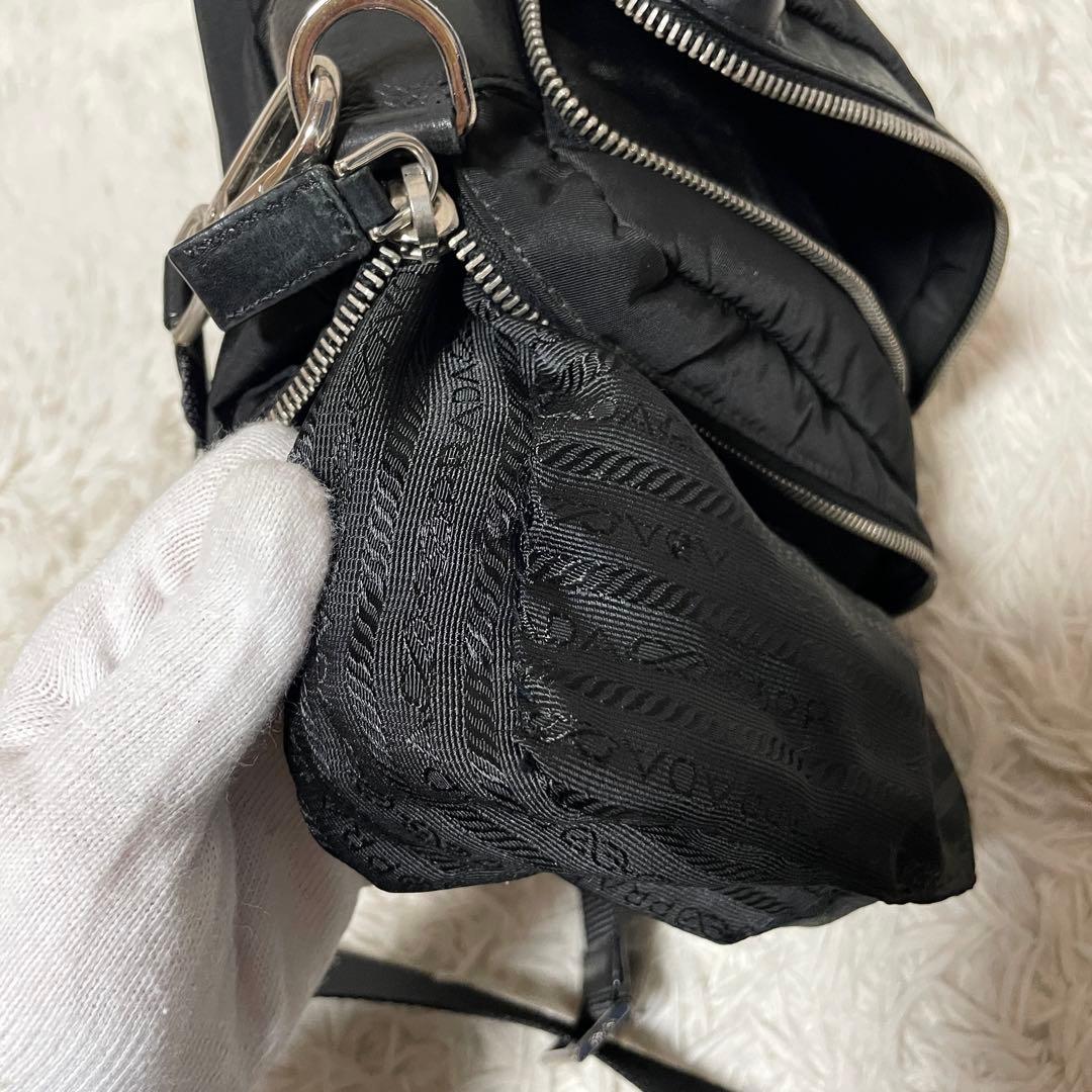 【美品】PRADA プラダ　カメラバッグ　ナイロン　レザー　ブラック　斜め掛け