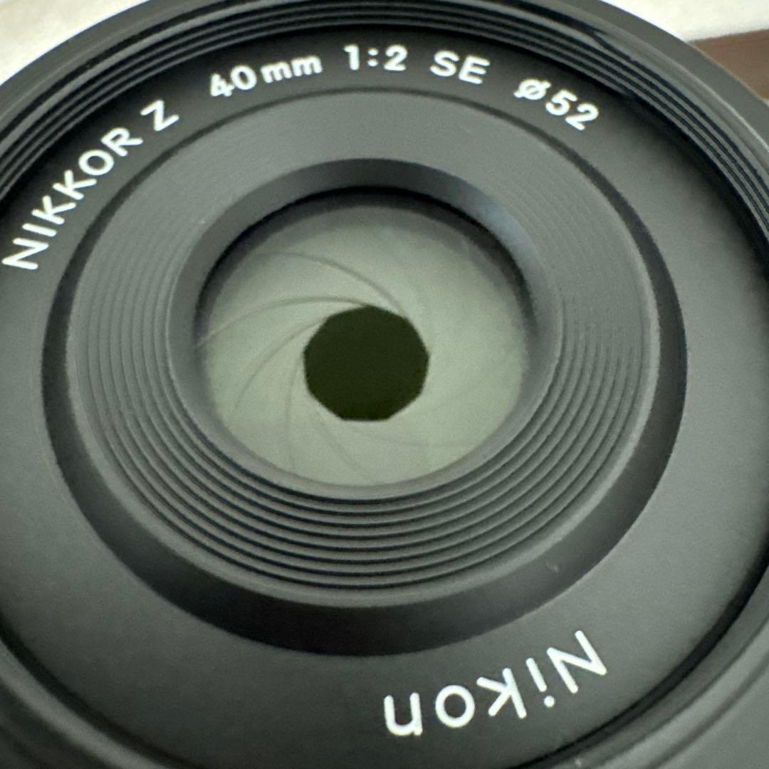NIKKOR Z 40mm F2 SE レンズ