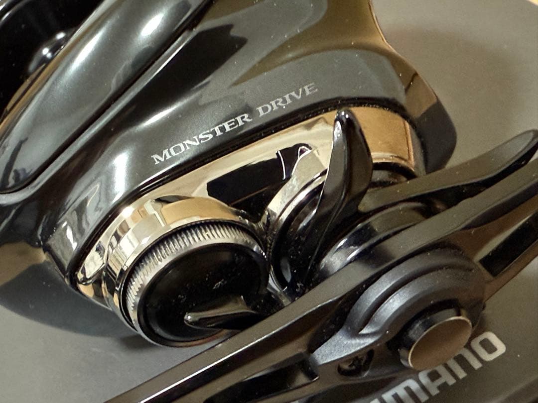 シマノ 23アンタレスDCMD XG 右ハンドル 使用一回のみ