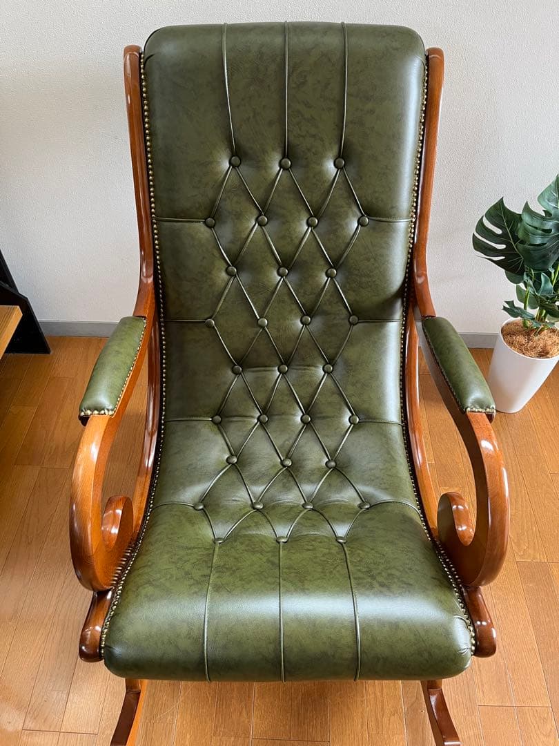 イタリア製　本革クラシック　ロッキングチェア　アンティーク　チェスターフィールド