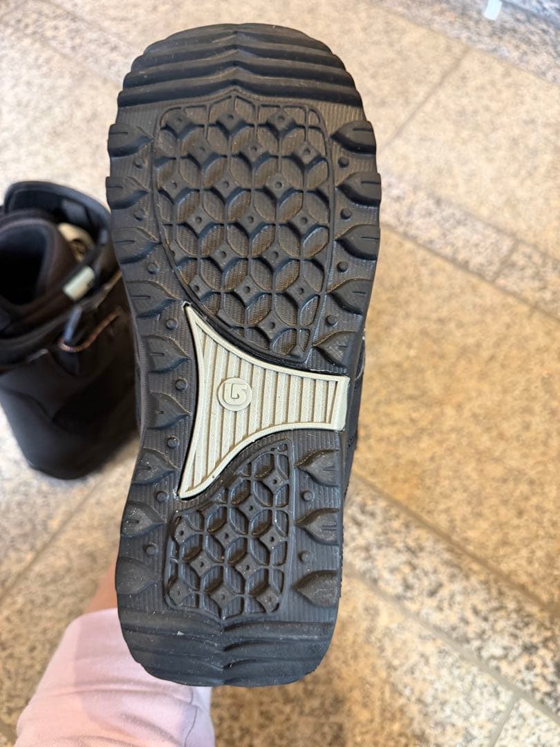 BURTON MINT ブラック スノーボードブーツ 24.5cm