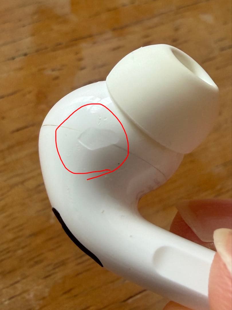 Apple AirPods pro 第一世代　Lightning充電