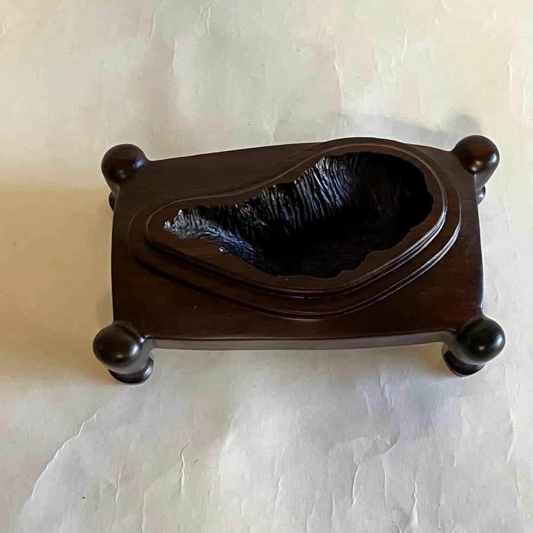 鳥取県　佐治川石　台座(材料　紫檀、猫脚)付き