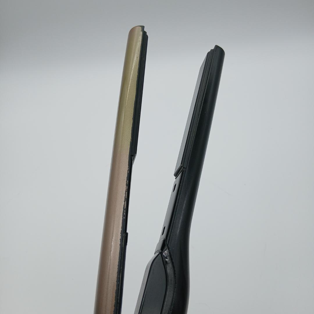 ヘアビューロン 4D Plus ストレートアイロンHAIRBEAURON