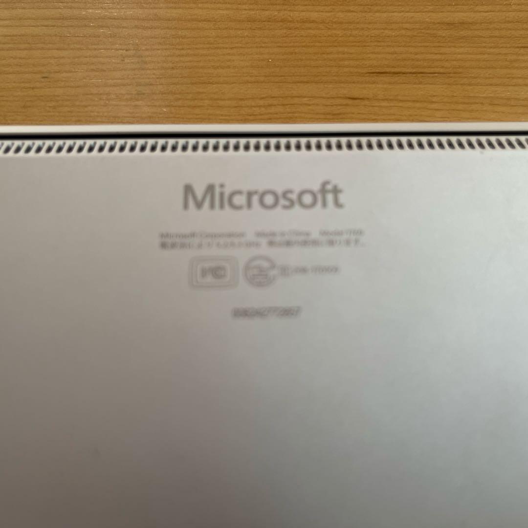 Microsoft Surface Laptop 本体 シルバー 1769