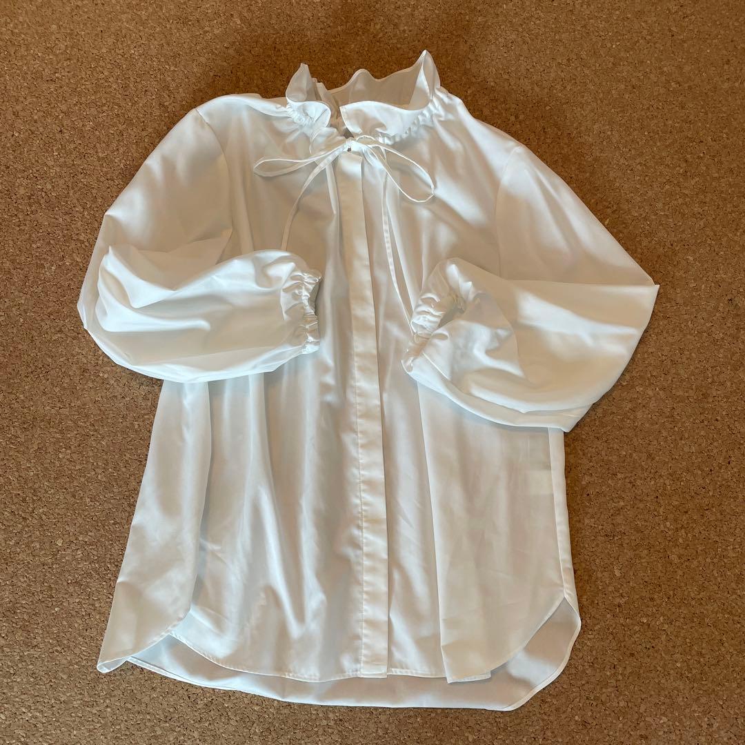 ユナイテッドアローズ　Pフリルブラウス