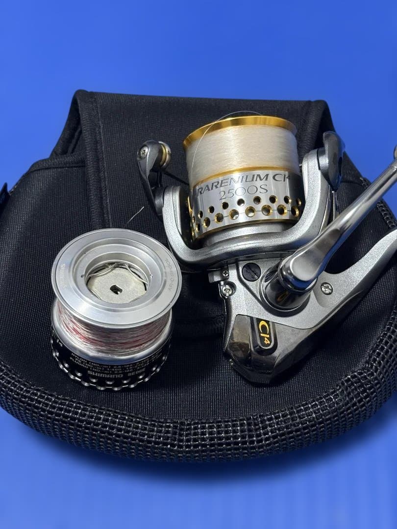 シマノ RARENIUMレアニウムCI4 2500S　替えスプール付き