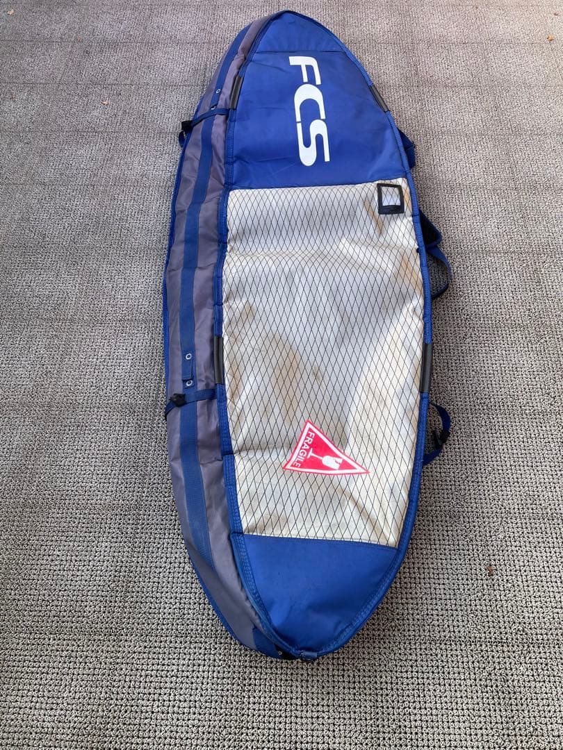 FCS 【3本用】トリプルサーフボードケース 6'7\"