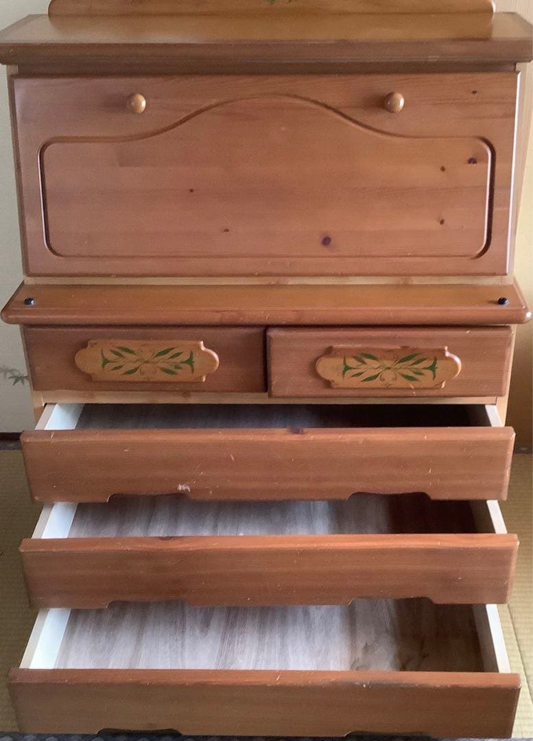 ライティングデスク　モリタインテリア工業