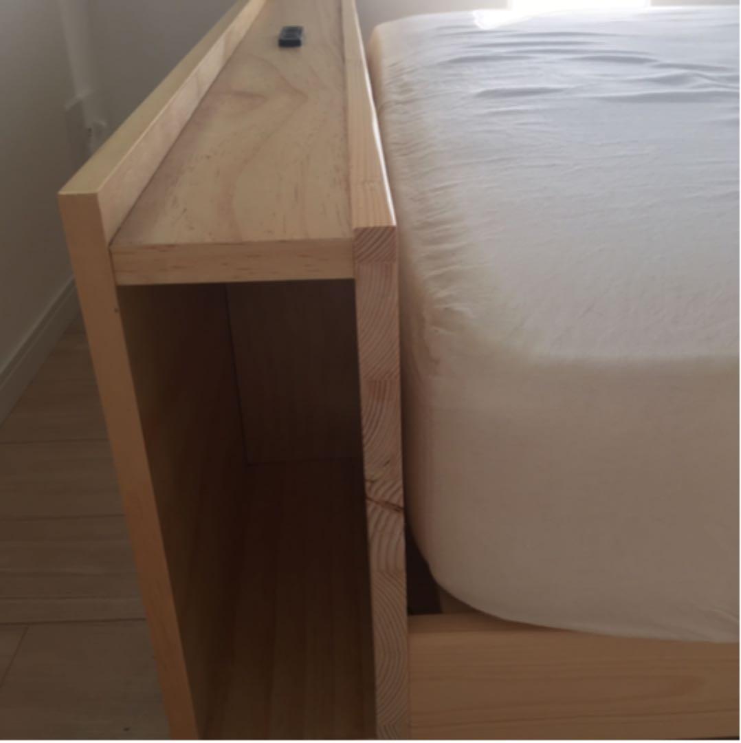 ＊セミダブルベッドフレーム(コンセントあり＊