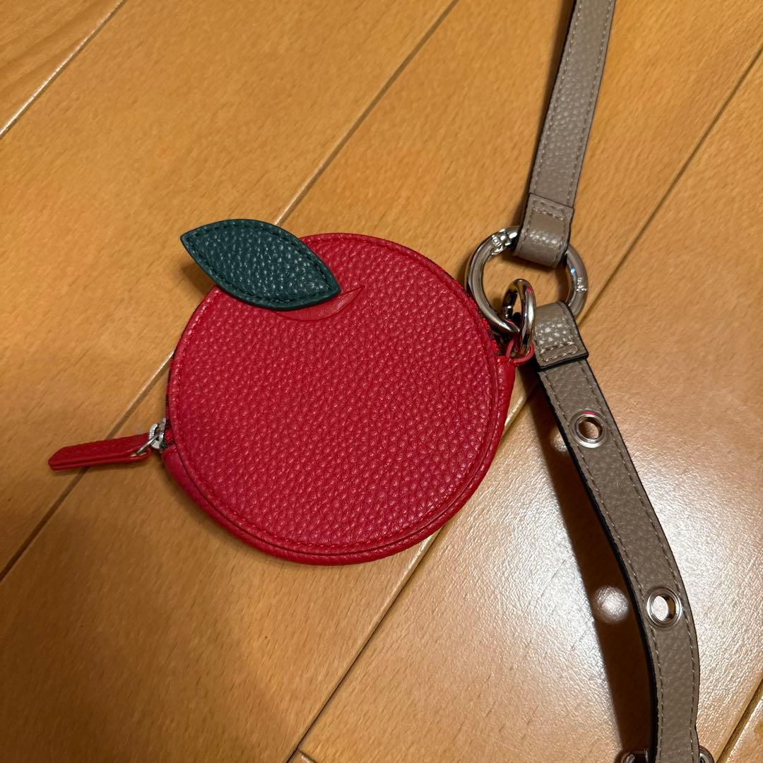 ファミリア✖️ajew スマホストラップ