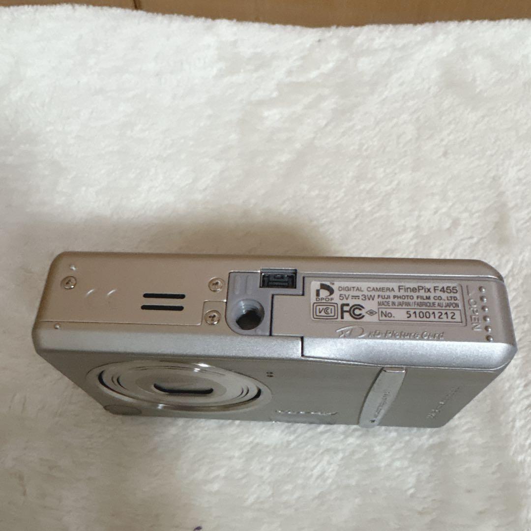 FUJIFILM Finepix F455 富士フィルム デジカメ　シルバー