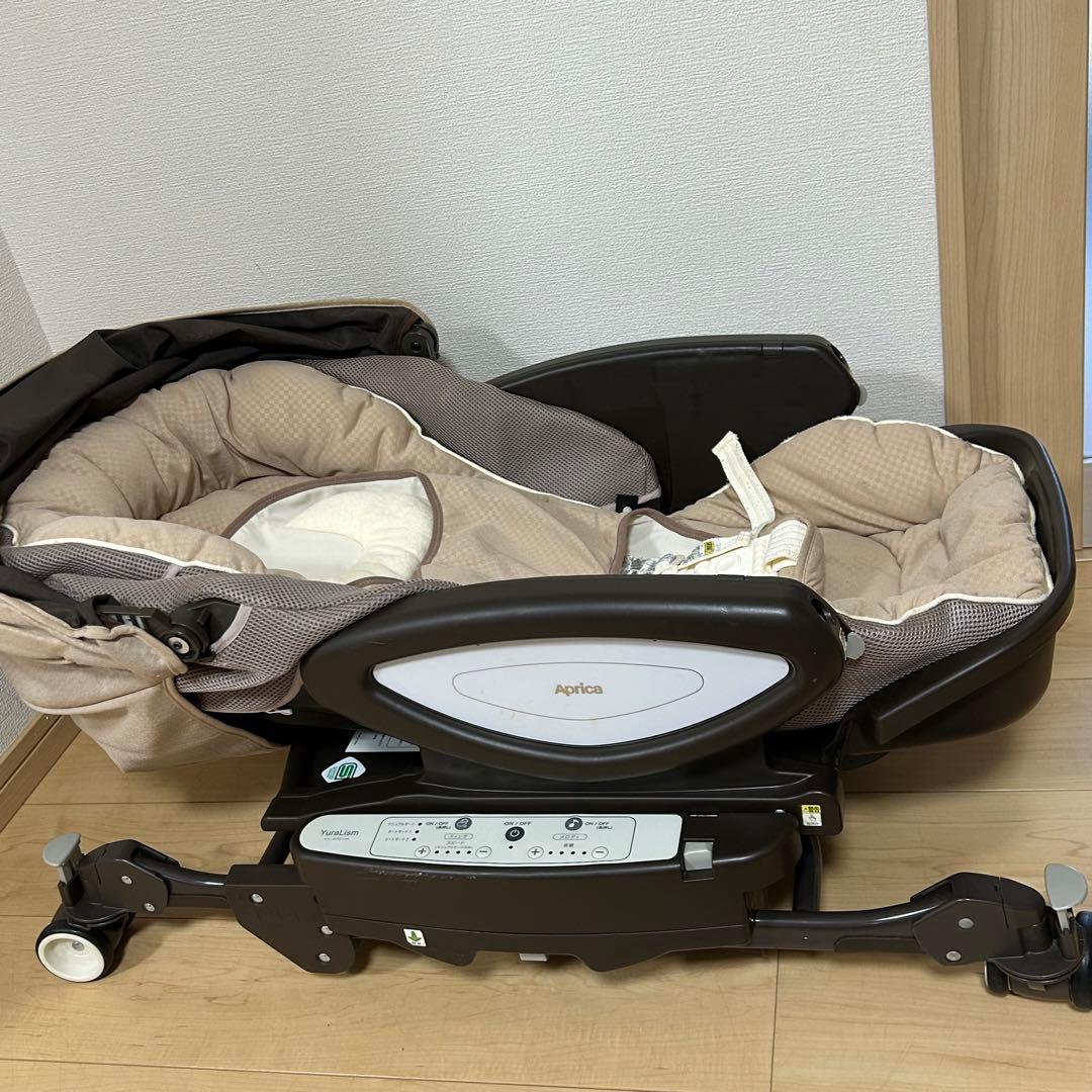 アップリカ ユラリズム オート プレミアム ネオファシーレ