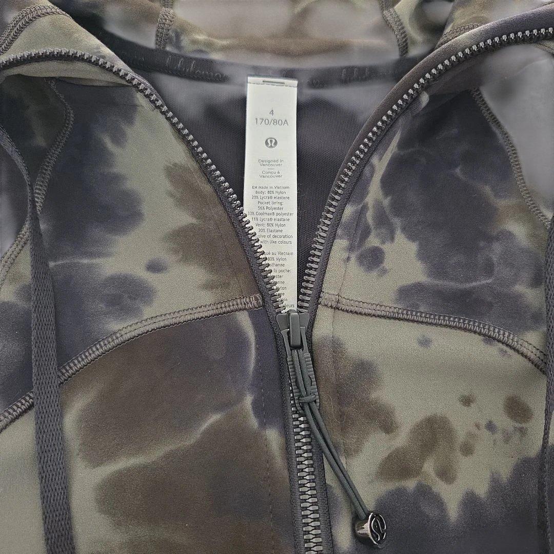 新品　ルルレモン　Define　Nulu フードジャケット　カモフラージュ柄　4