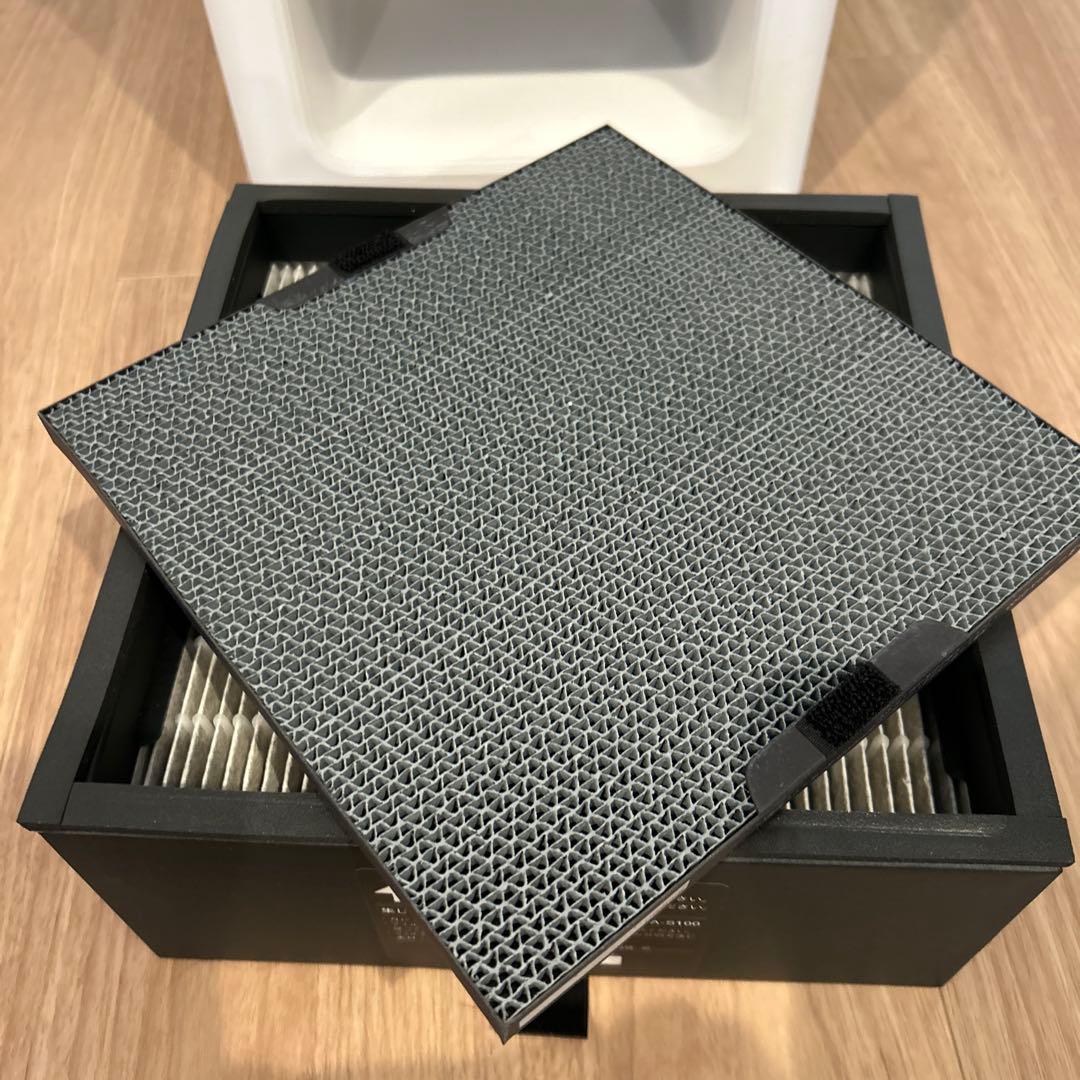 バルミューダ　ザ　ピュア　BALMUDA THE PURE 空気清浄機