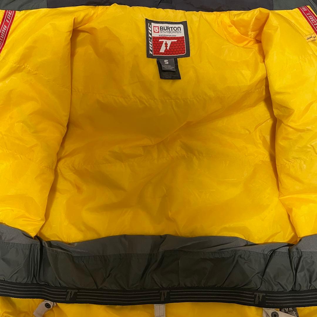 Burtonバートンスキーウェアスノーボードジャケットブルゾン紺ネイビー刺繍ロゴ