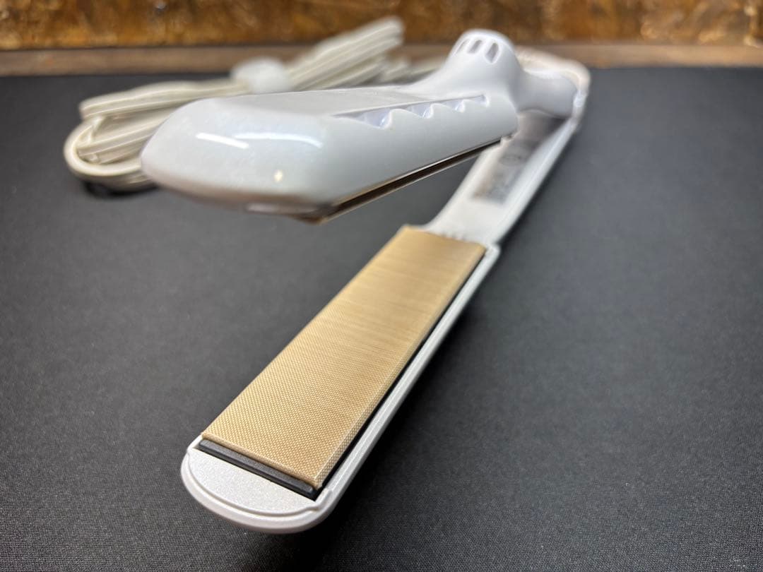 KINUJO　絹女　ストレートヘアアイロン　LM125