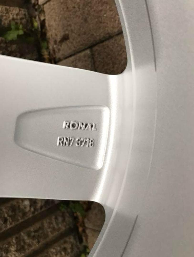 VW純正ホイール　ミシュラン X-ICE3+　 スタッドレス　215/60R16