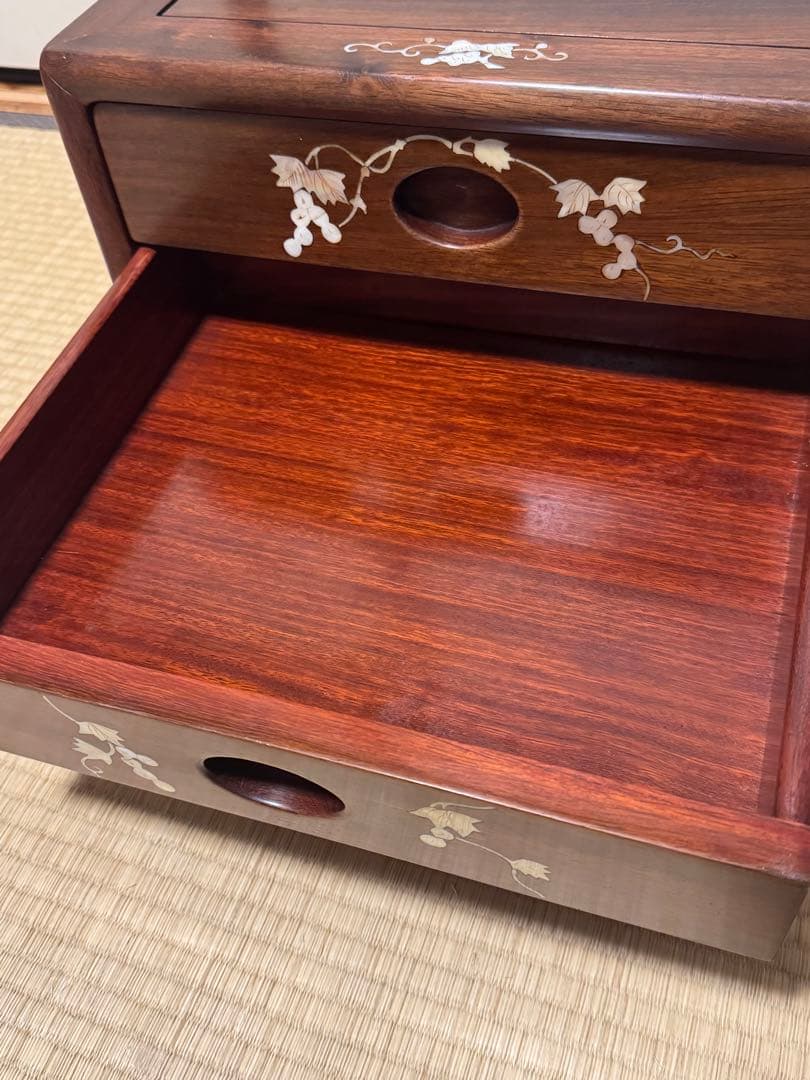 花梨　螺鈿家具　唐木　小引き出し　三段　アンティーク　ヴィンテージ