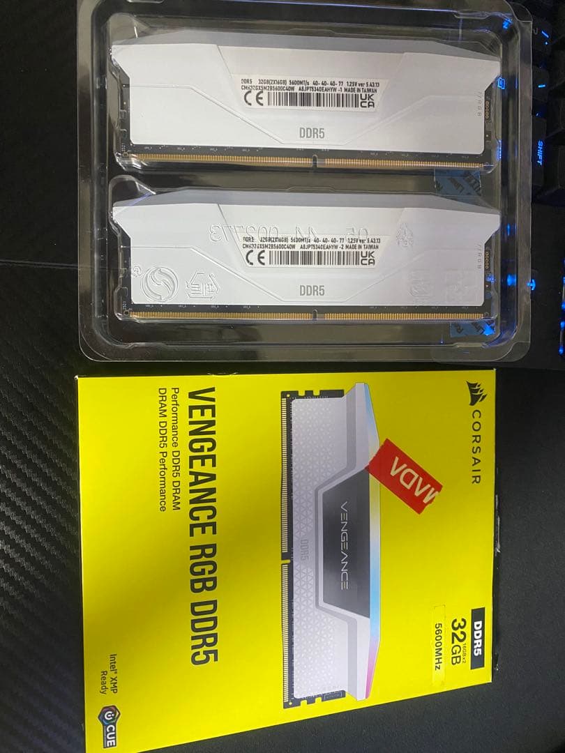 Corsair DDR5 32GB(16GB×2) 5600MHz RGB