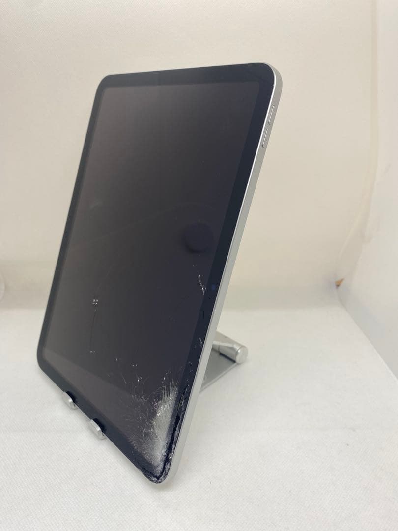 Ipad 第10世代 64GB WiFi モデル．K9JM9