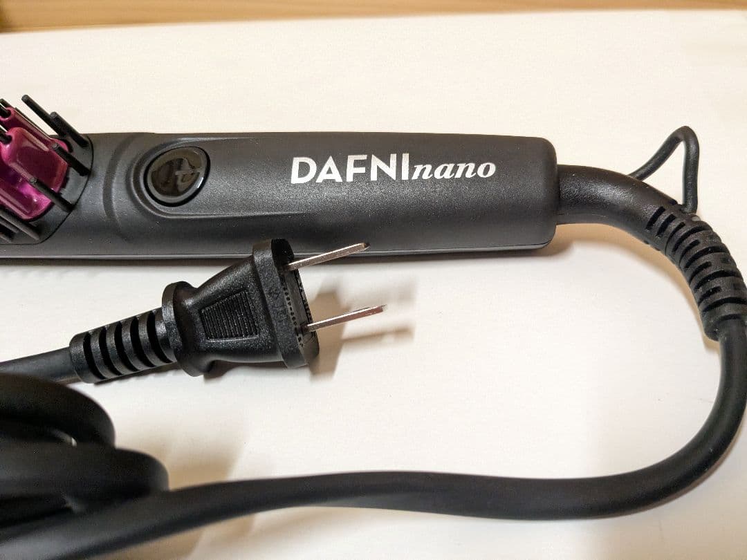未使用　ヤーマン　Dafni nano DH1.6NS ダフニ ヘアアイロン