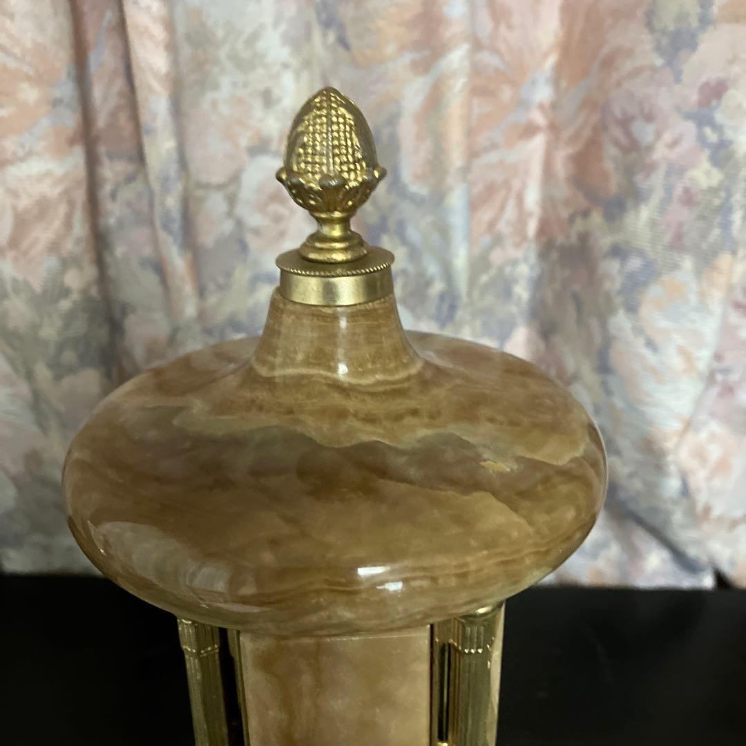 イタリア製オルゴール付き大理石シガレットケース葉巻入れ（曲は「白鳥の湖」）