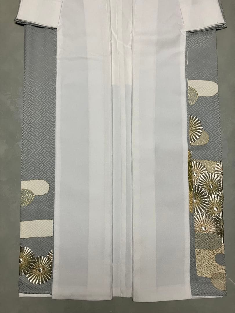 【NEW】美品♡ 淡いブルーグレー きれいめ 華尽く 正絹 色留袖 上品な着物