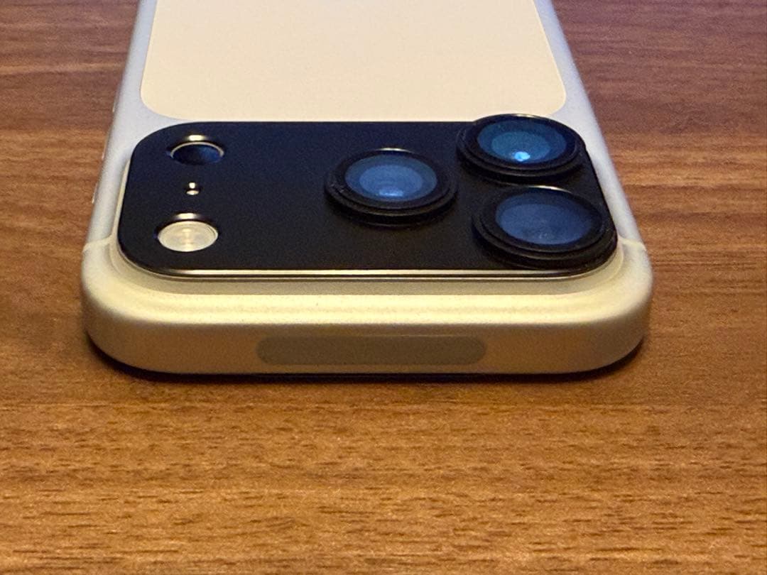 【Apple】iPhone17 Pro SIMフリー 256GB シルバー