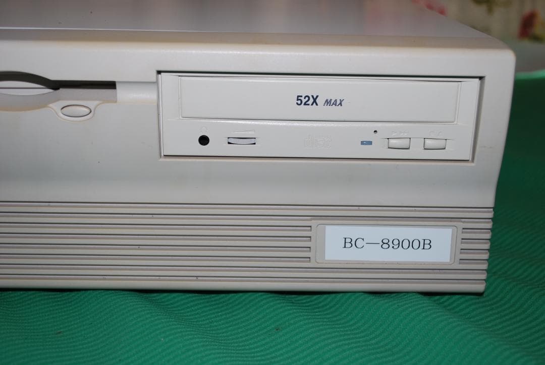 ISISビデオテロッパーBC-8900Bの出品です。