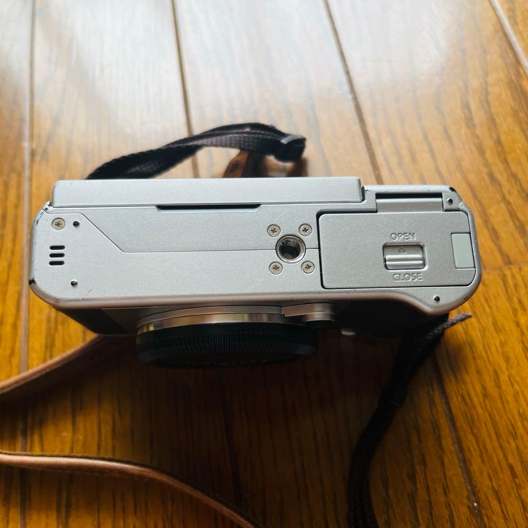 【最終値下げ】Fujifilm 富士フィルム X-A5 ミラーレス一眼 ブラック