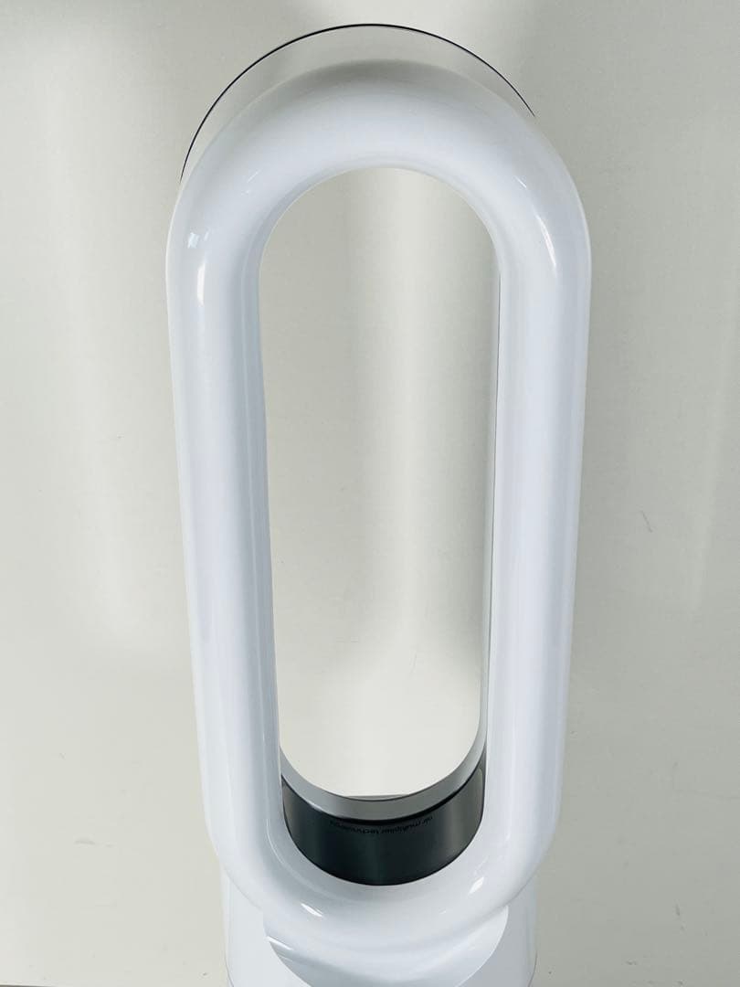 2024年製　美品　ダイソン　AM09 ホワイト　ホットアンドクール