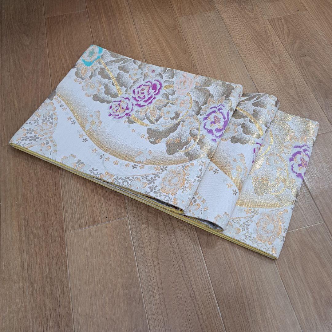 今得な フルセット 正絹白地振袖 白紫グラデーション桜柄 成人式 卒業式に最適