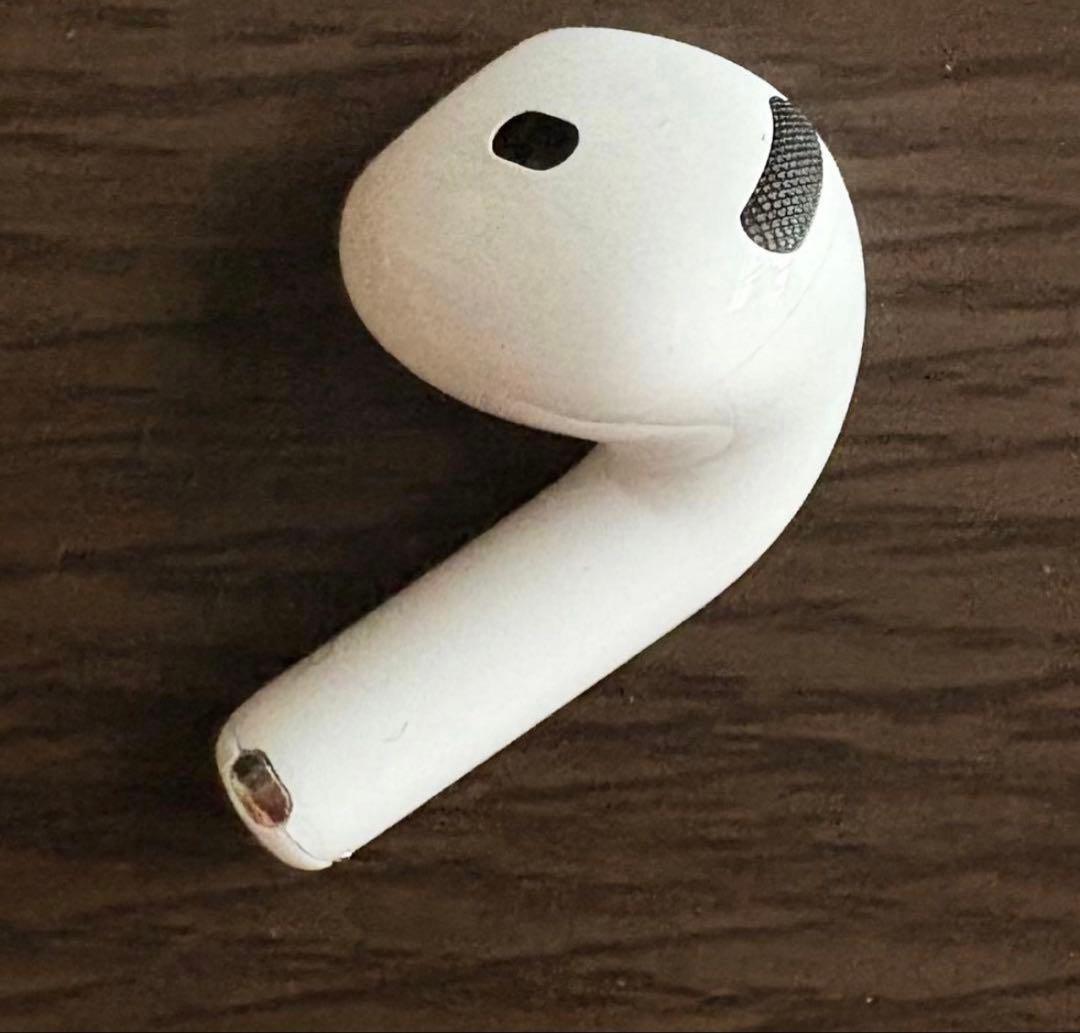 【時悦様用】Apple Airpods 第4世代　ANC有　右本体とケースのみ