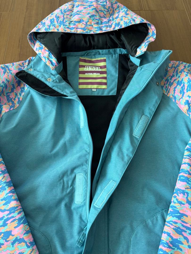 【お値下げ中】JEWEL×686スノーボードウェア Mサイズ　高機能