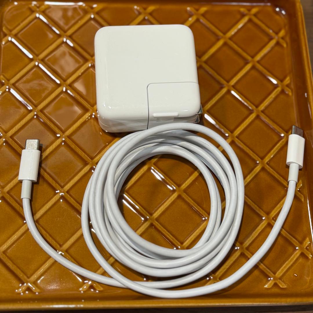 箱ありMacbook Air2020 ゴールド Corei5 256GB 8GB