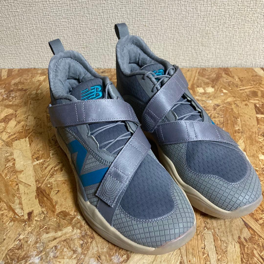 新品ニューバランス リンドーア ターフシューズ 野球 27cm TLINDAS2